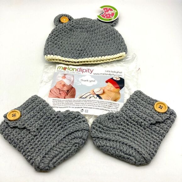 NWT Melondipity Grey Sugar Bear Hat and Booties 0-3monts - Picture 1 of 5